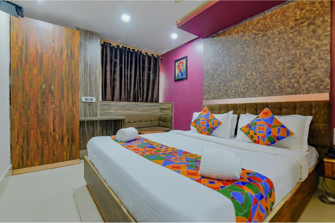 Fabhotel Middleton Desire - Nr Niladri Vihar Square Bhubaneswar Zewnętrze zdjęcie