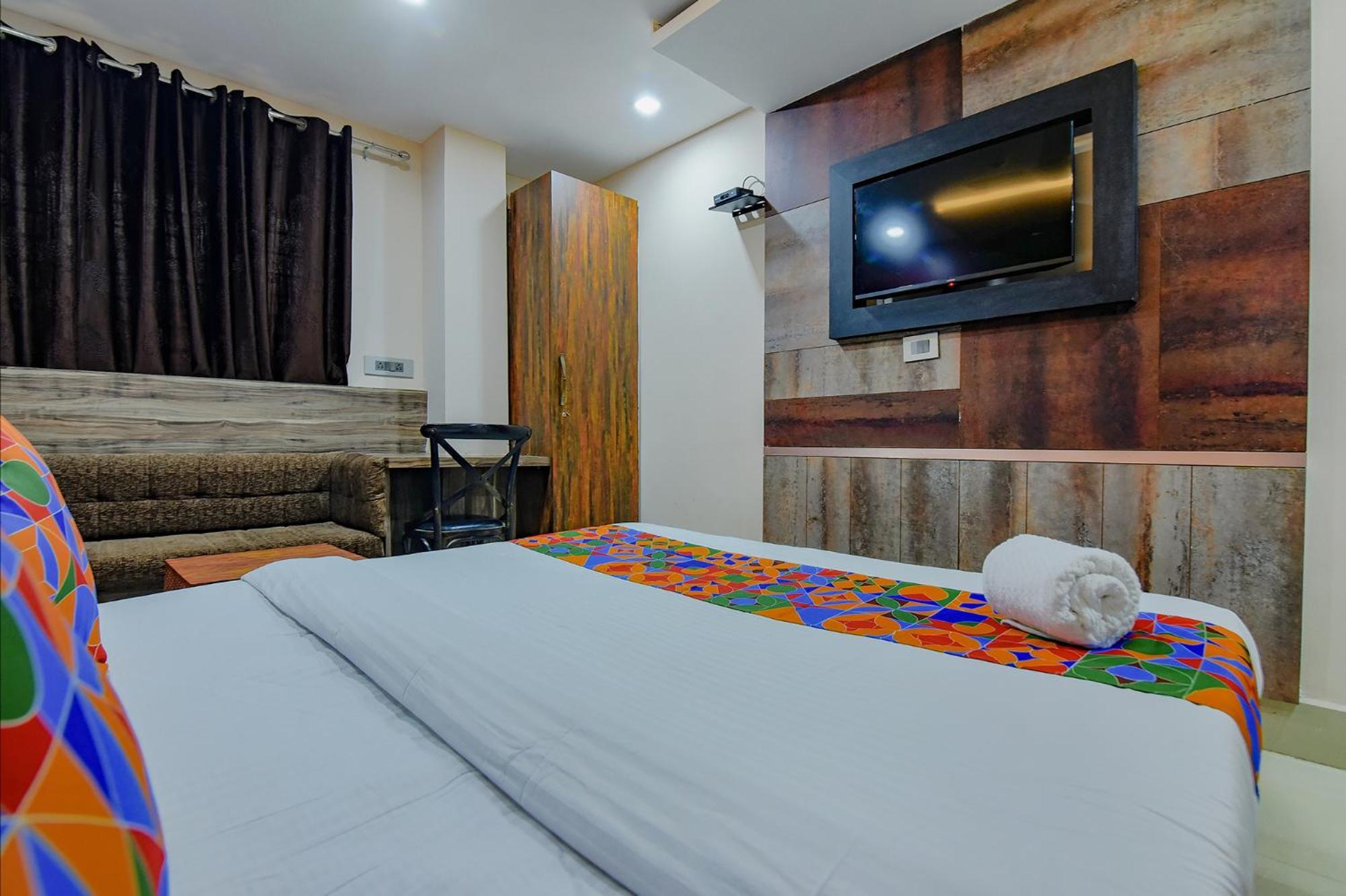 Fabhotel Middleton Desire - Nr Niladri Vihar Square Bhubaneswar Zewnętrze zdjęcie